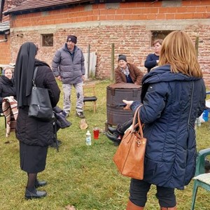 Ravnateljica Caritasa Zagrebačke nadbiskupije s. Jelena Lončar posjetila stradala područja u potresu